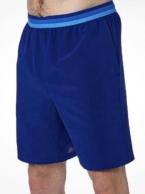 Lacoste Sport × Novak
Djokovic Lightweight Men's Stretch
Shorts, Blue size L